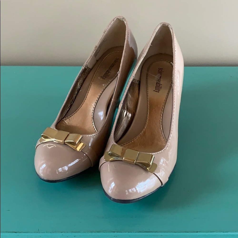 Gold Bow Nude Heels